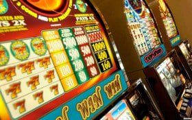 8mbets login এ ক্রিকেট অডস পর্যবেক্ষণ করছেন ব্যবহারকারী